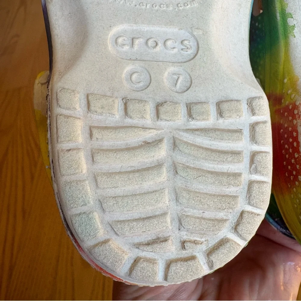 Crocs Classic Tie Dye Clogs Shoes Rainbow Slip On 205451 Kids Girls Gn 7 Toddler